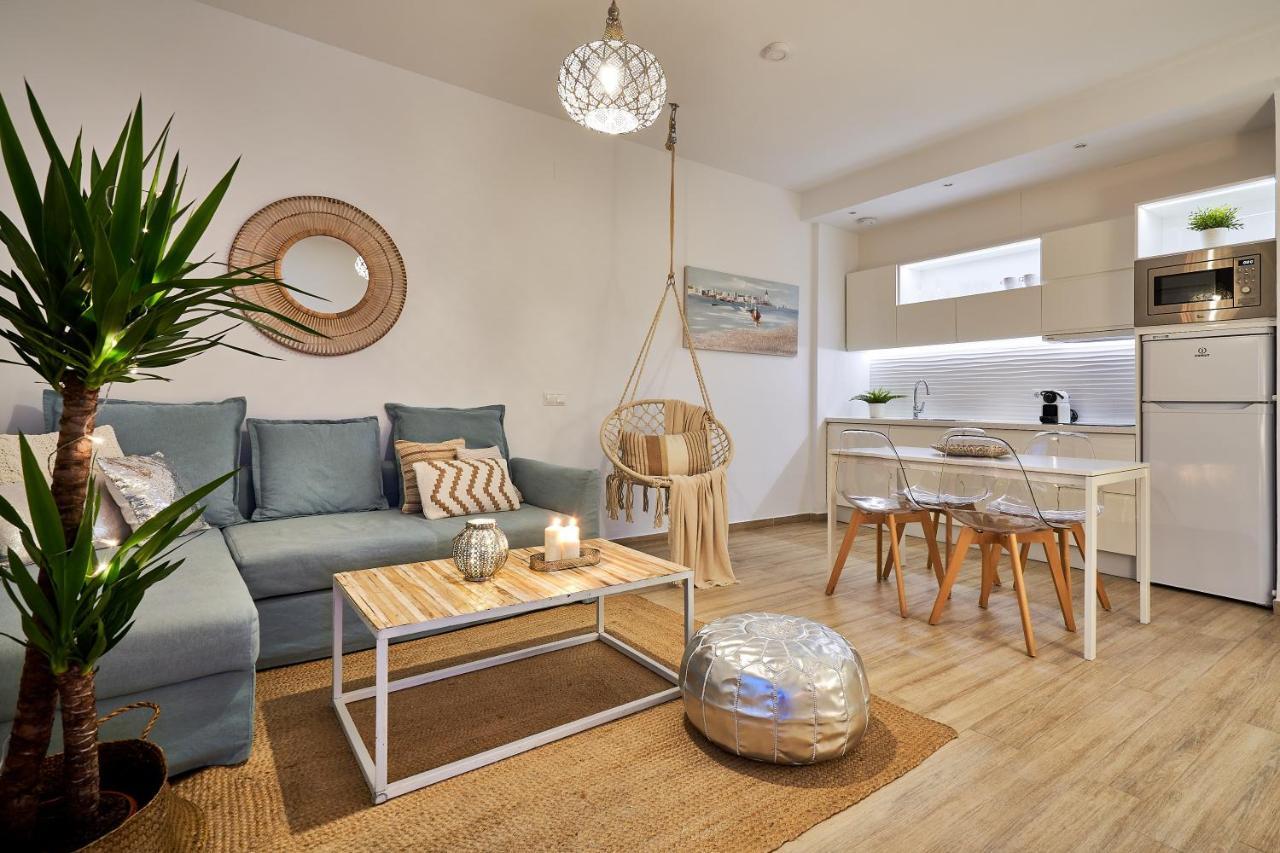 Sunset Beach Charming Apartment With Jacuzzi Torremolinos Zewnętrze zdjęcie