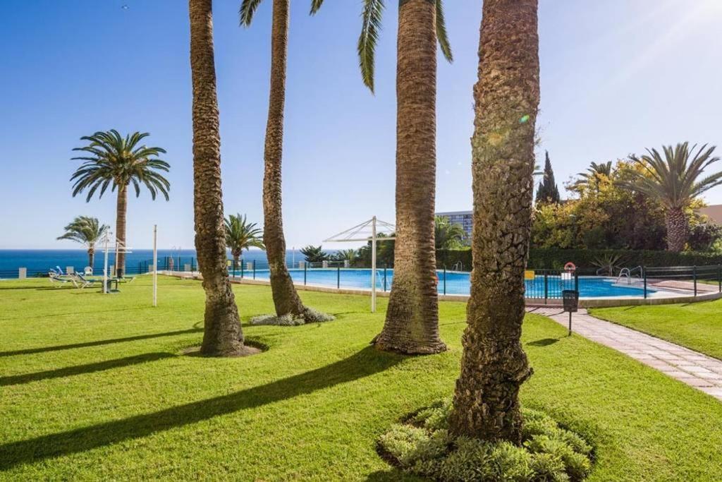 Sunset Beach Charming Apartment With Jacuzzi Torremolinos Zewnętrze zdjęcie