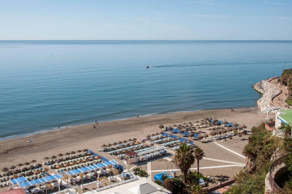Sunset Beach Charming Apartment With Jacuzzi Torremolinos Zewnętrze zdjęcie